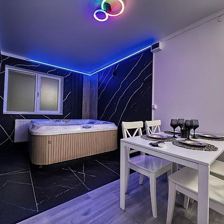 Luxor - Jacuzzi&Cozy Apartments Sybin Zewnętrze zdjęcie