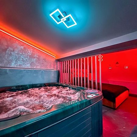 Luxor - Jacuzzi&Cozy Apartments Sybin Zewnętrze zdjęcie