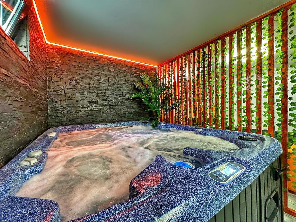 Luxor - Jacuzzi&Cozy Apartments Sybin Zewnętrze zdjęcie