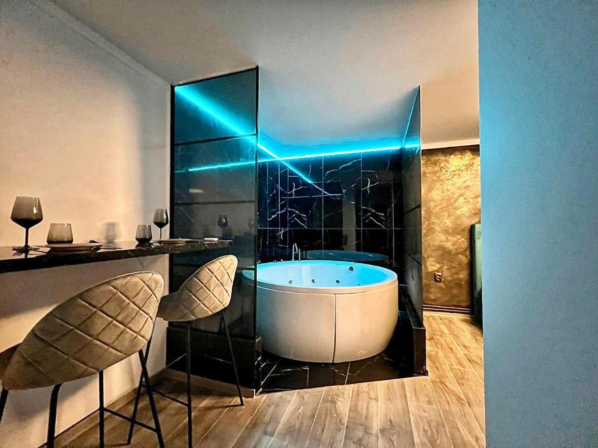 Luxor - Jacuzzi&Cozy Apartments Sybin Zewnętrze zdjęcie