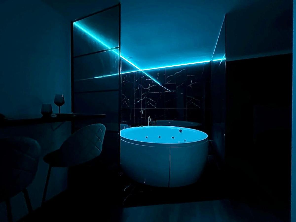 Luxor - Jacuzzi&Cozy Apartments Sybin Zewnętrze zdjęcie