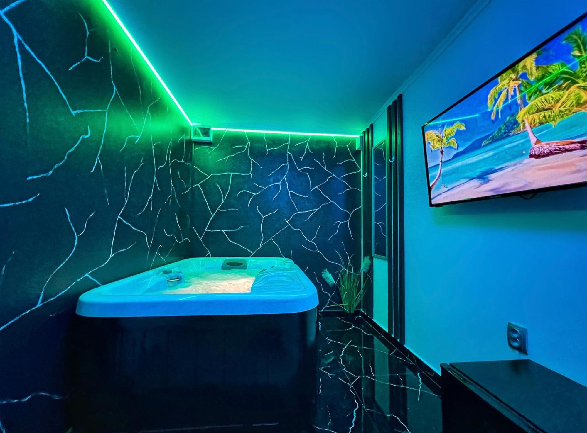Luxor - Jacuzzi&Cozy Apartments Sybin Zewnętrze zdjęcie