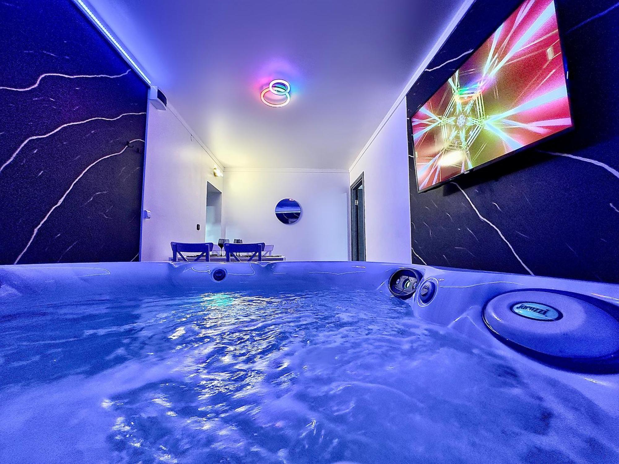 Luxor - Jacuzzi&Cozy Apartments Sybin Zewnętrze zdjęcie