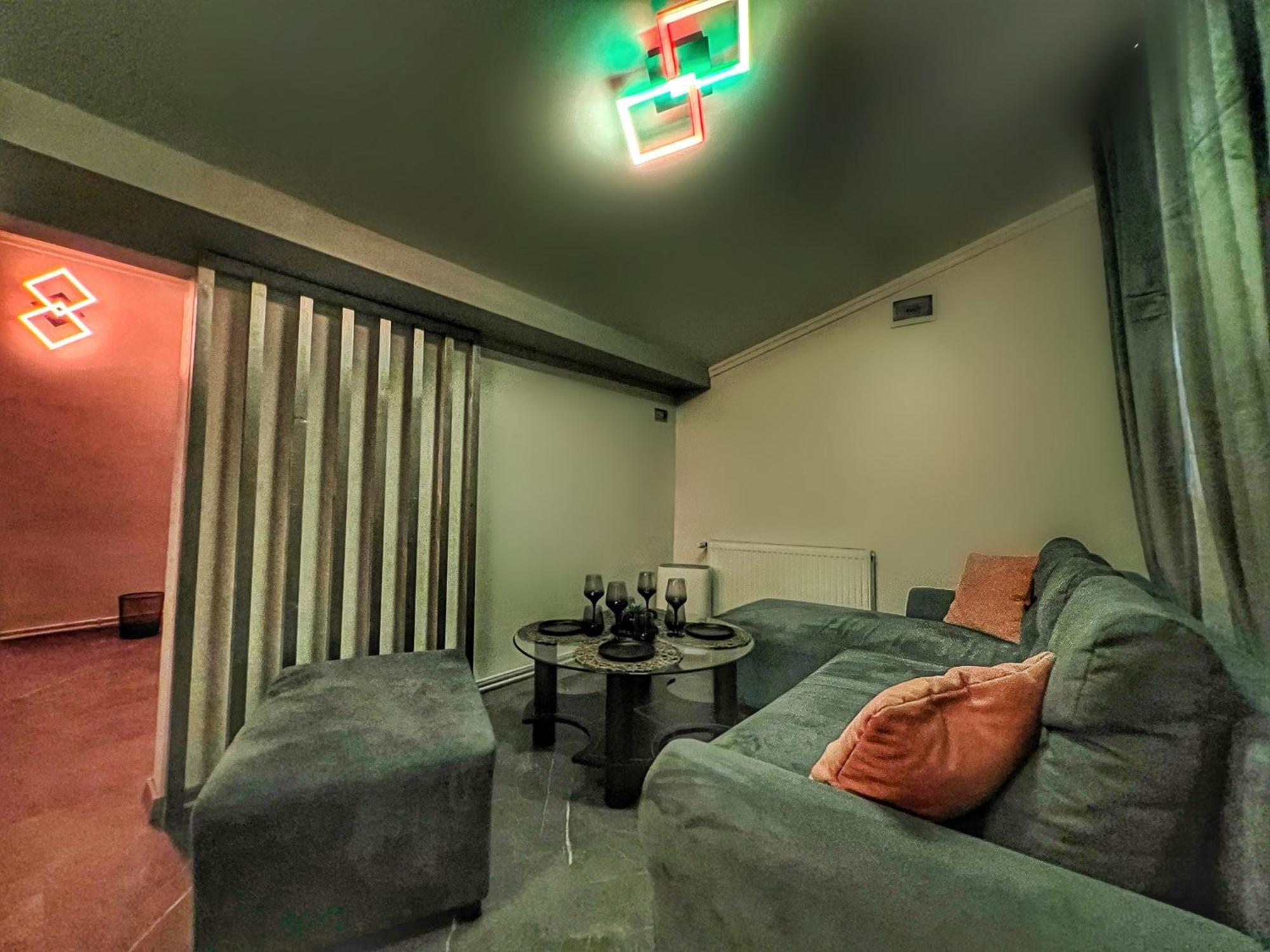 Luxor - Jacuzzi&Cozy Apartments Sybin Zewnętrze zdjęcie